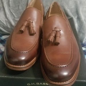 GH Bass tassle loafers